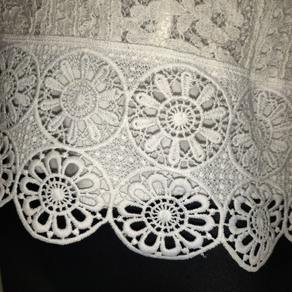 Charlotte Russe Y2K White Crop Top Lace Halter Strappy Boho Festival Hippie - Picture 5 of 16